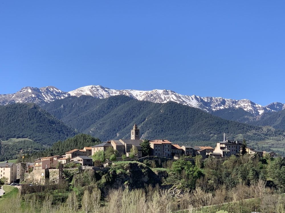 Fonda Biayna 2 estrellas en Bellver de Cerdaña