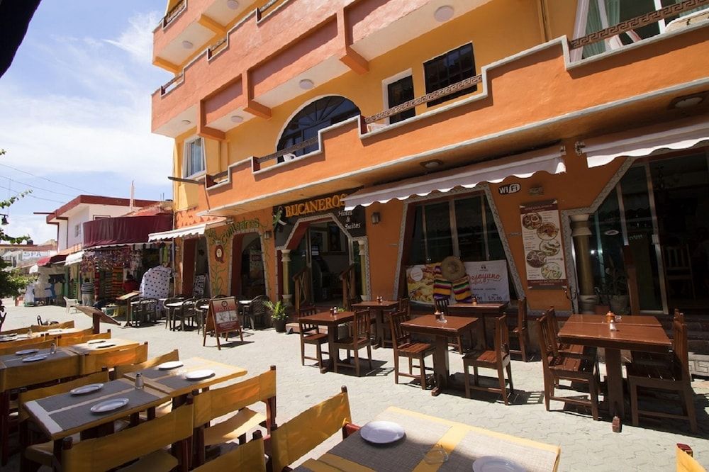 Bucaneros 3 estrellas en Cancún