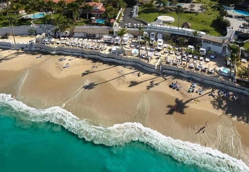 Lifestyle Crown Residence Suites 1