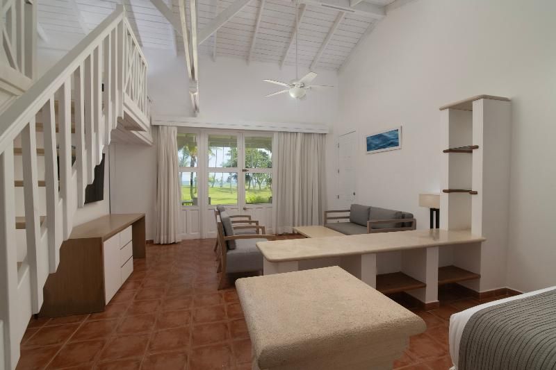 Wyndham Alltra Samana All Inclusive Resort 2