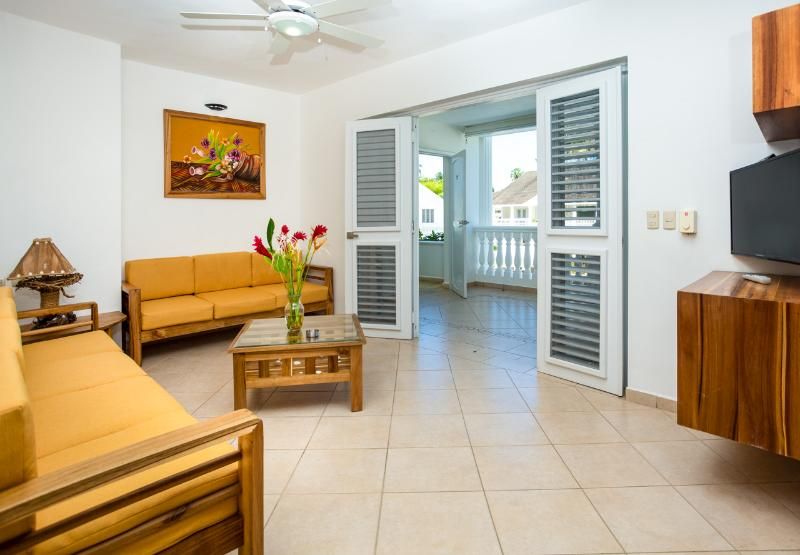 Albachiara Beachfront Hotel & Residence 1