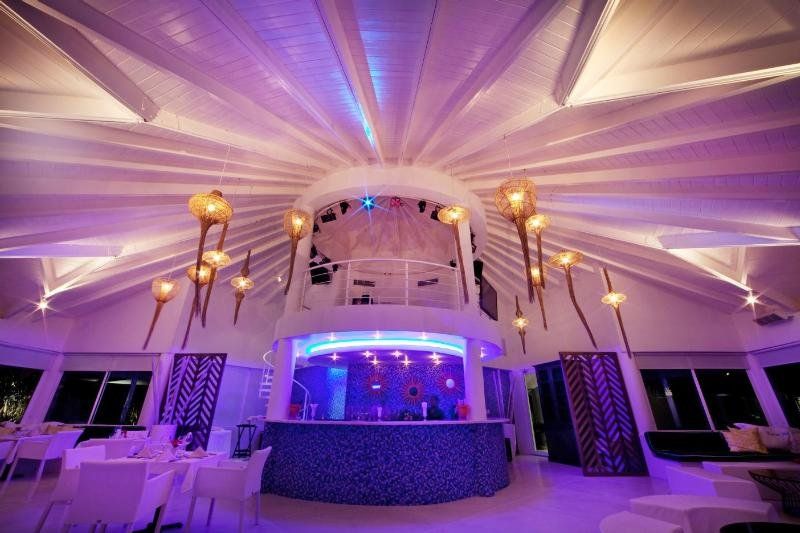 The Bannister Hotel & Yacht Club 2