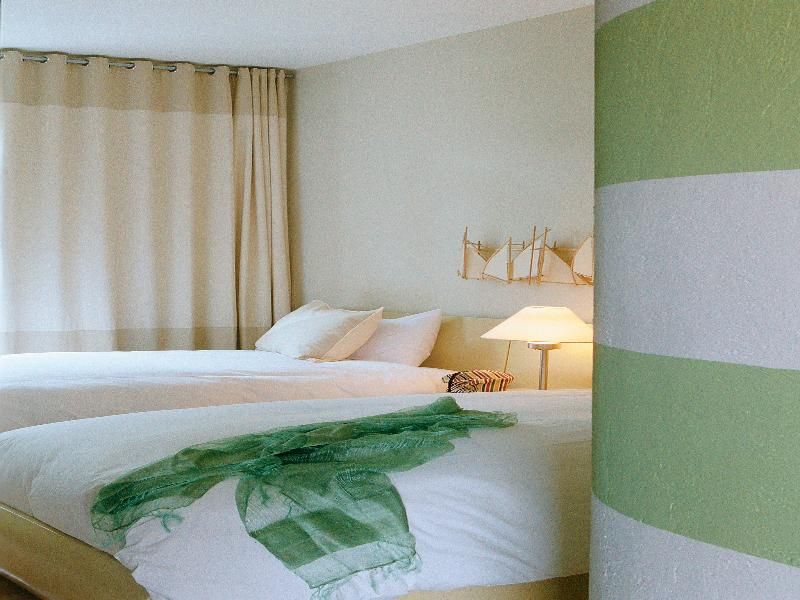 Hodelpa Nicolas de Ovando 1