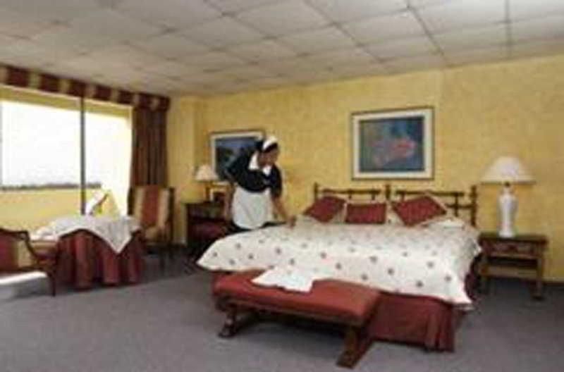 Dominican Fiesta Hotel & Casino 2