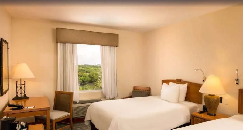 Quality Hotel Real Aeropuerto Santo Domingo 3