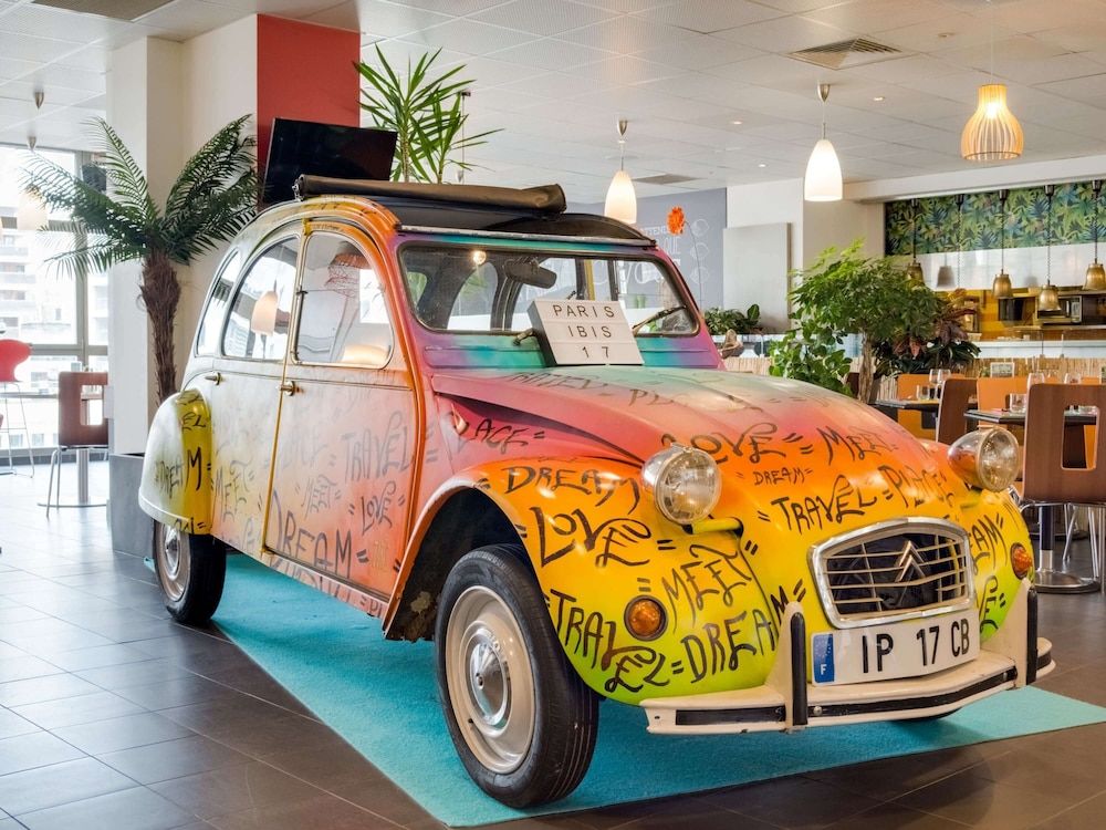 ibis Paris 17 Clichy-Batignolles 1