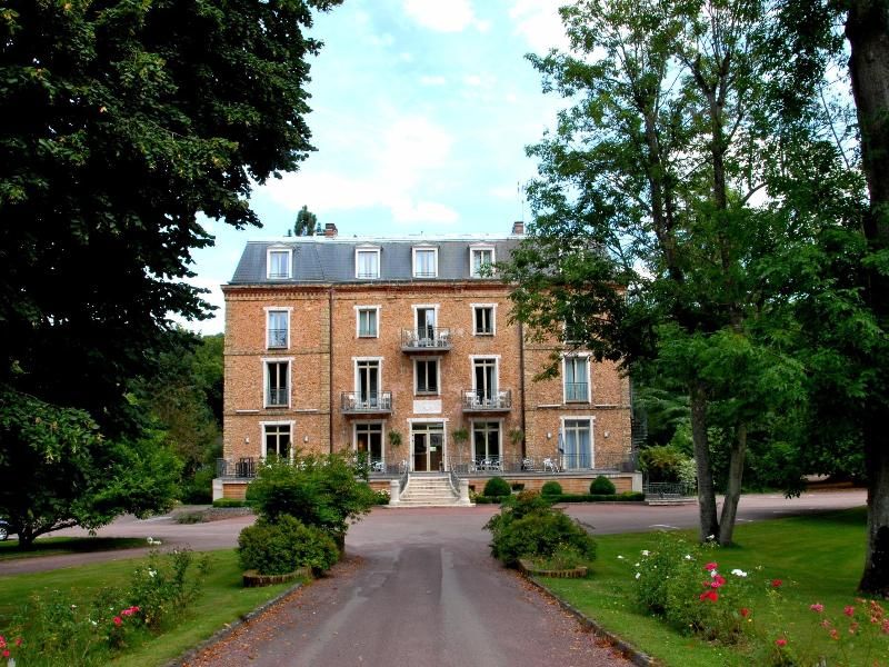 Le Manoir De Sauvegrain 3