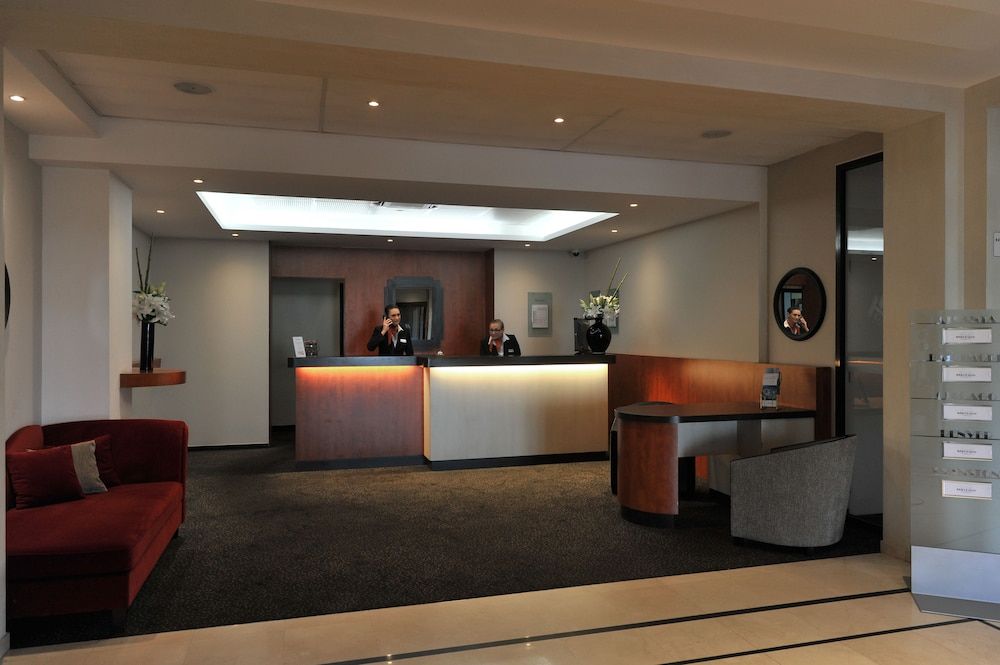 Mercure Maurepas Saint Quentin 2