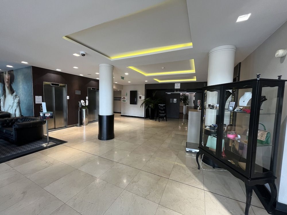 City Residence Paris CDG Airport 3