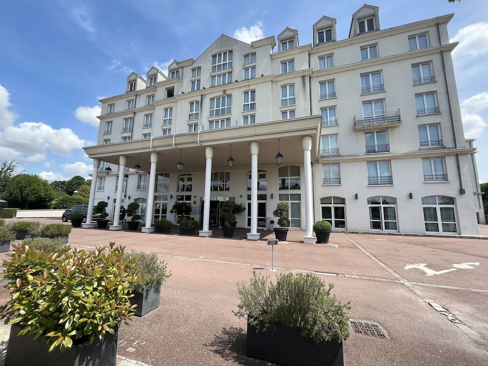 City Residence Paris CDG Airport 4 étoiles à Le Mesnil-Amelot