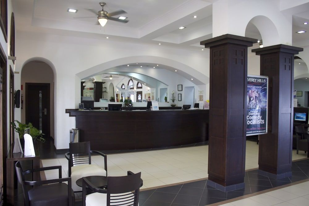 Ona Beverly Hills Suites 2