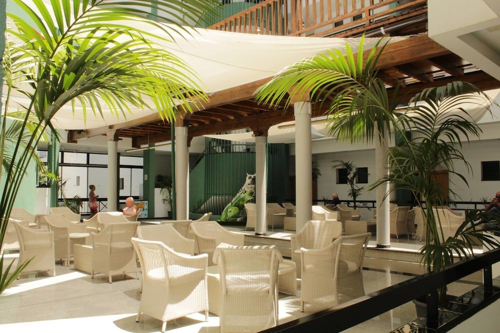 Aparthotel Green Field 3