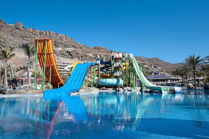 🍸¡GRAN CANARIA CON TODO INCLUIDO Y PARQUE ACUÁTICO!💦Desde 5 noches: Vuelos + Hotel 4★ frente al mar | Mogán