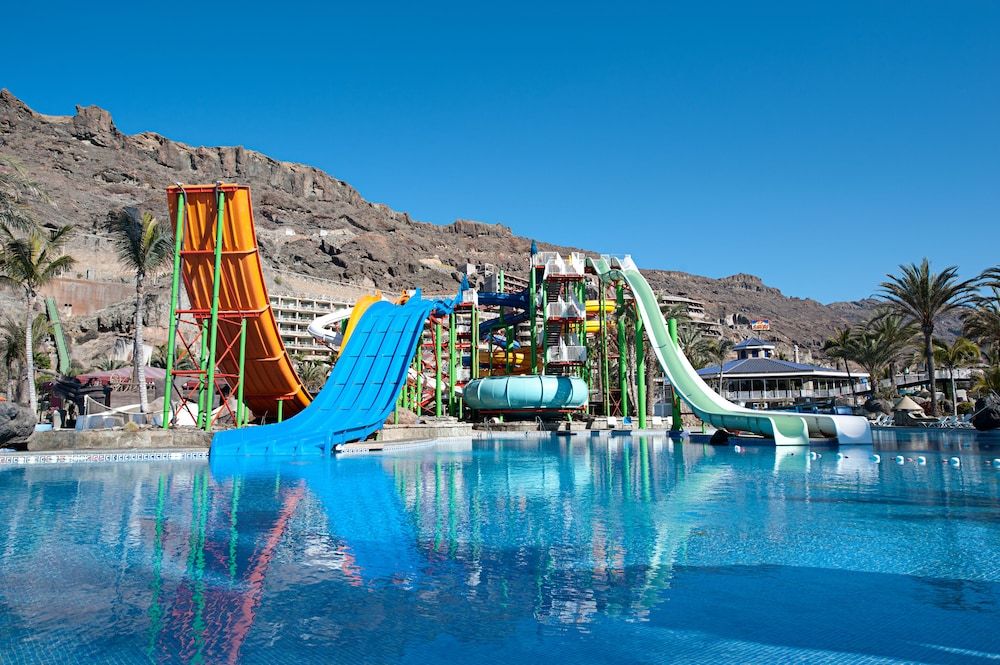 🍸¡GRAN CANARIA CON TODO INCLUIDO Y PARQUE ACUÁTICO!💦Desde 5 noches: Vuelos + Hotel 4★ frente al mar | Mogán