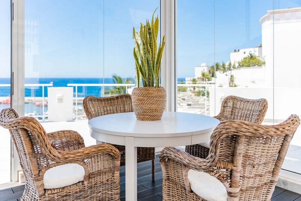 Marina Bayview - Adults Only 2