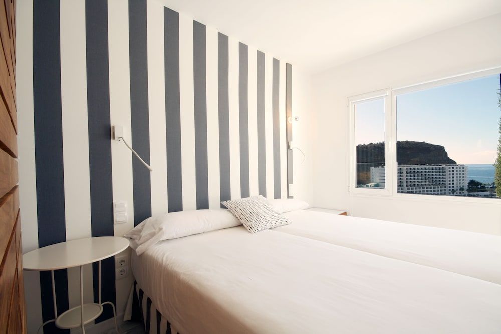 Marina Bayview - Adults Only 3