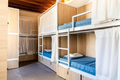 Urban Hostel Palma - Albergue Juvenil - Youth Hostel 2