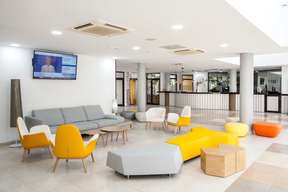 Chatur Hotel Costa Caleta 2