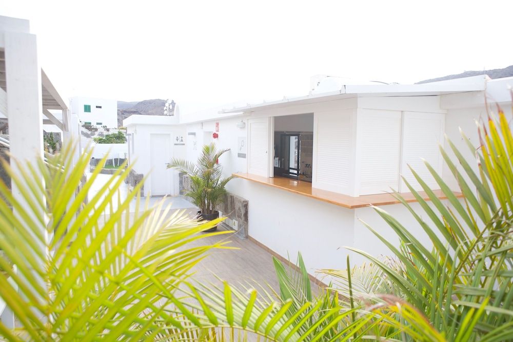 Canaima Apartments - Adults Only 2