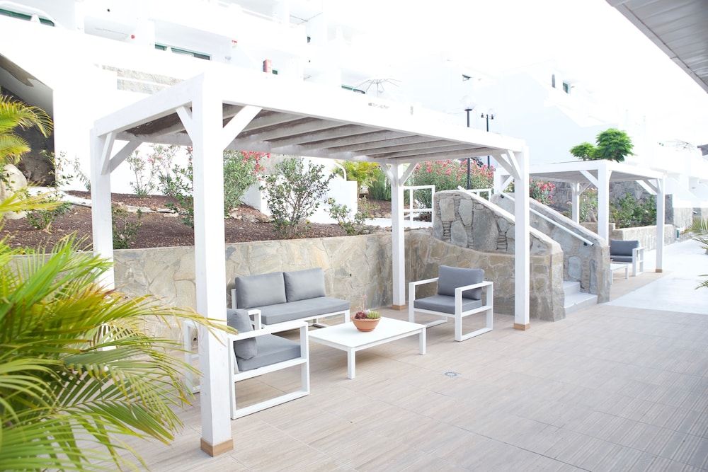 Canaima Apartments - Adults Only 3