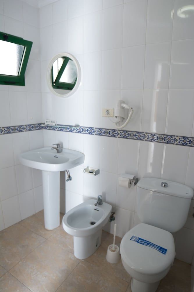 Apartamentos Las Faluas 3