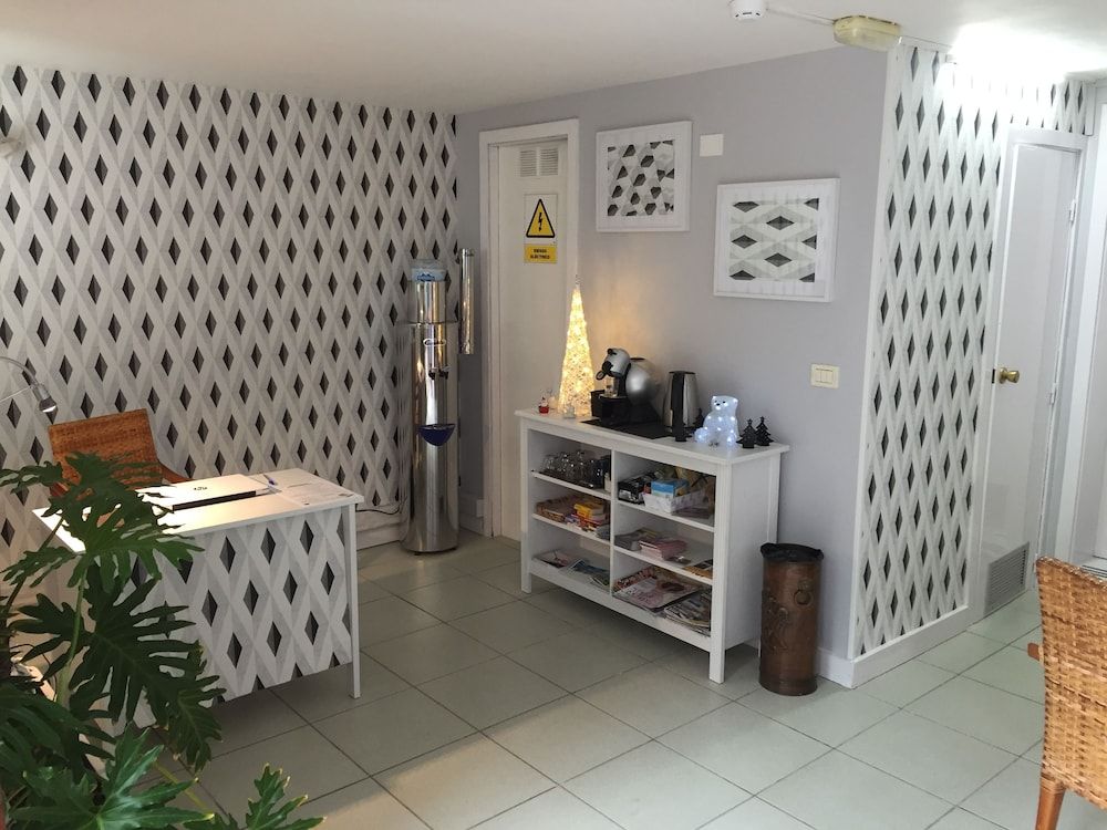 Apartamentos El Paseo 2