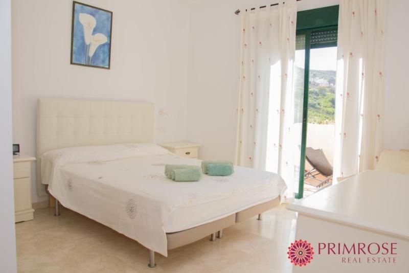 La Almadraba Apartments 2