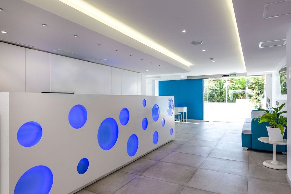 Hotel Triton Beach 2