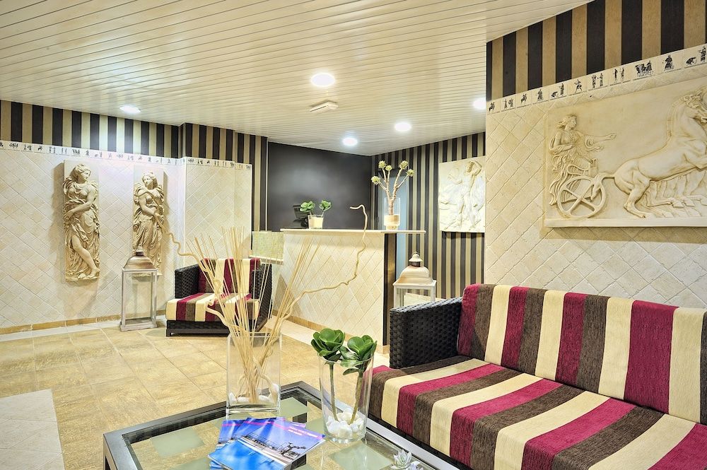 Holiday World VILLAGE Hotel 2