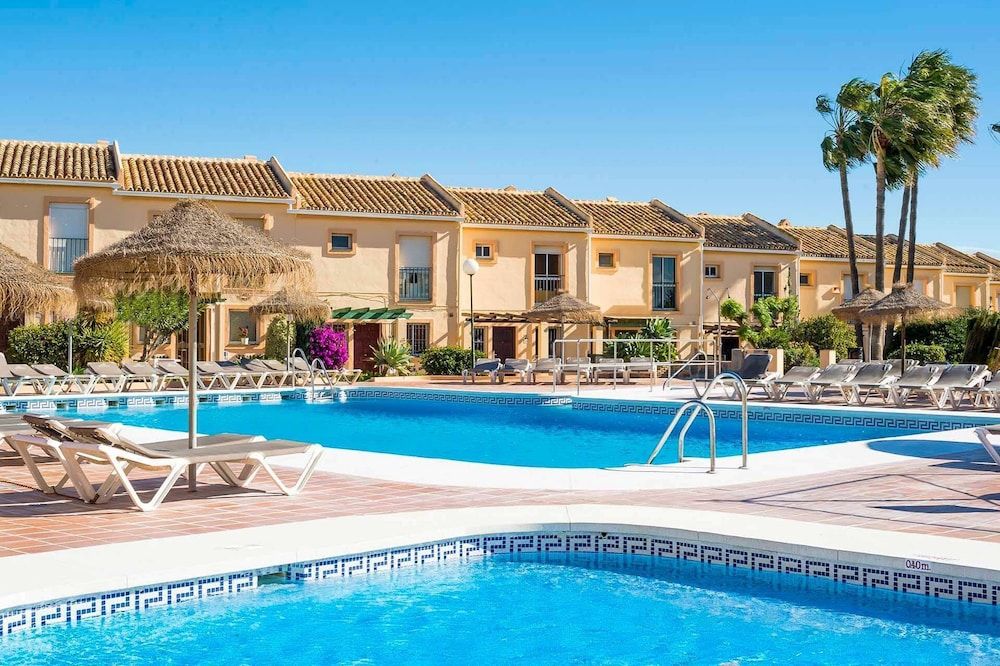 🌞Costa del SOL🌞 Resort 3* para 2 personas desde 2 noches | Mijas