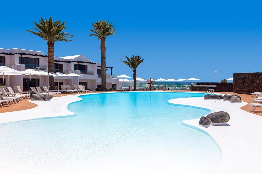 R2 Bahía Kontiki Beach Apartments 1