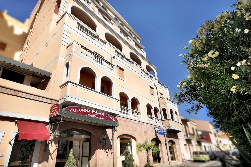 Colonna Palace Mediterraneo 4 estrellas en Olbia