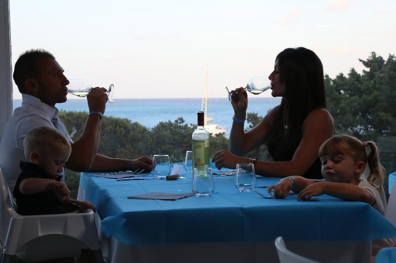 Club Esse Roccaruja 4 estrelas em Stintino