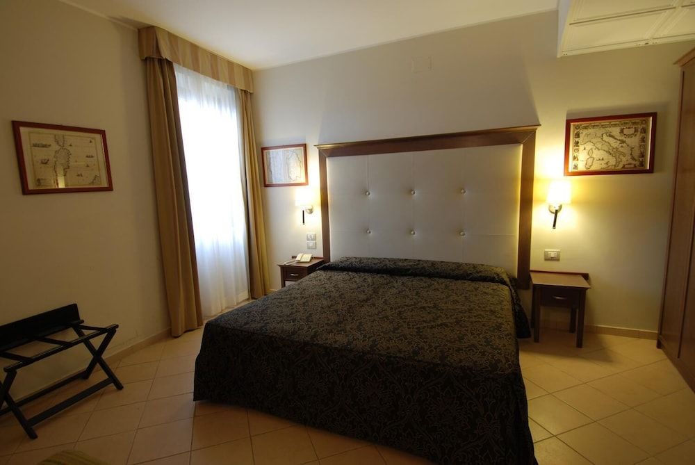 Hotel Vittorio Emanuele 3