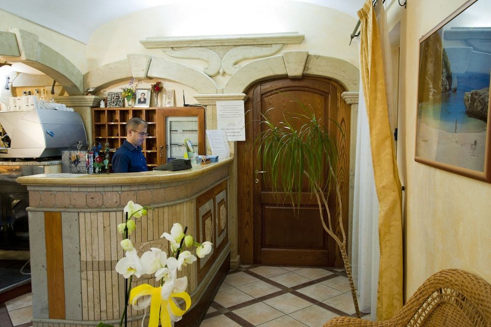 San Francisco Hotel 3