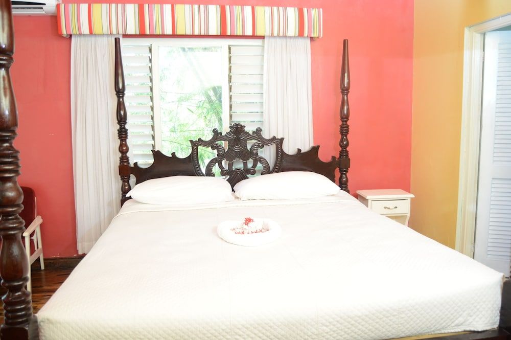 Gold Nugget Hotel 3