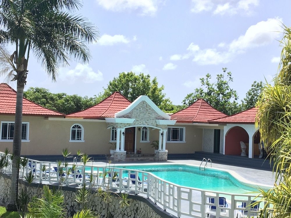 Gold Nugget Hotel 3 estrellas en Negril