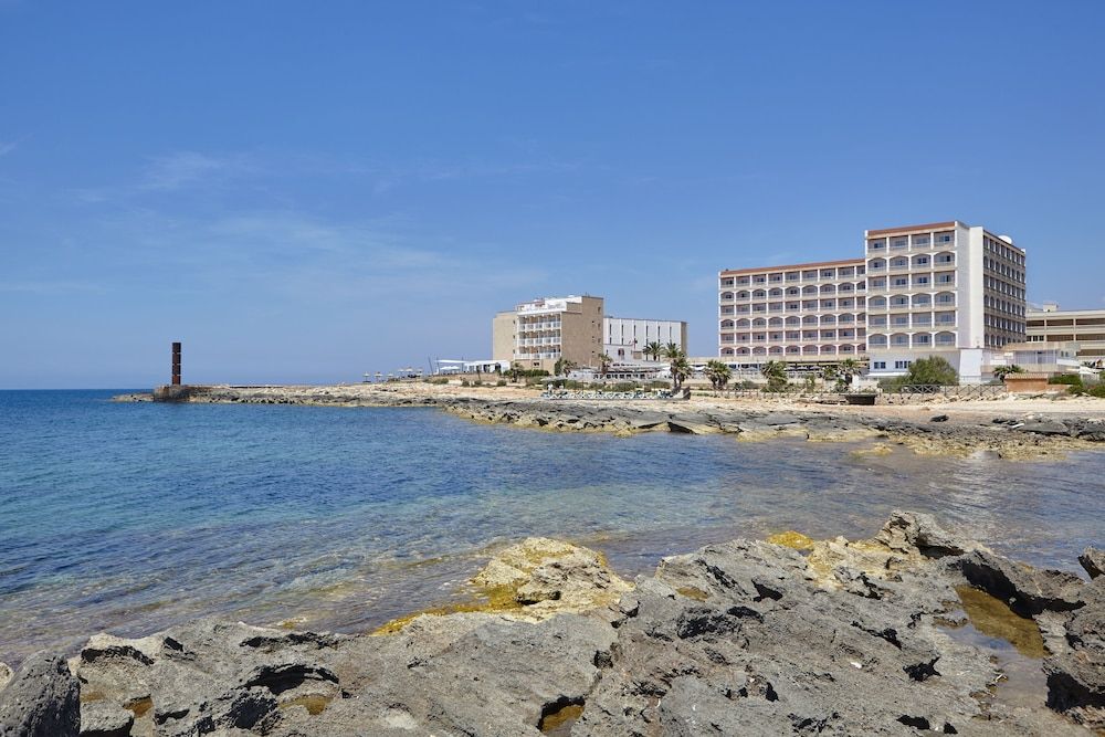 Universal Hotel Romantica 1