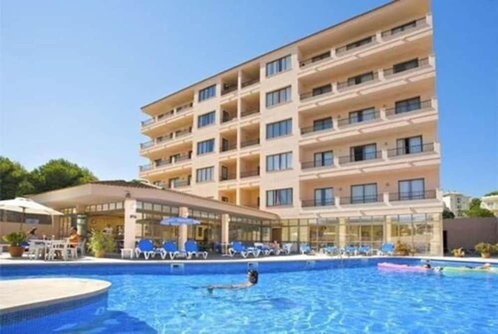 Apartamentos La Perla Negra 1