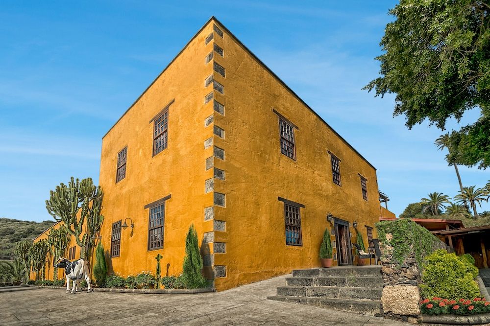 Hotel Rural LIVVO Maipez 1