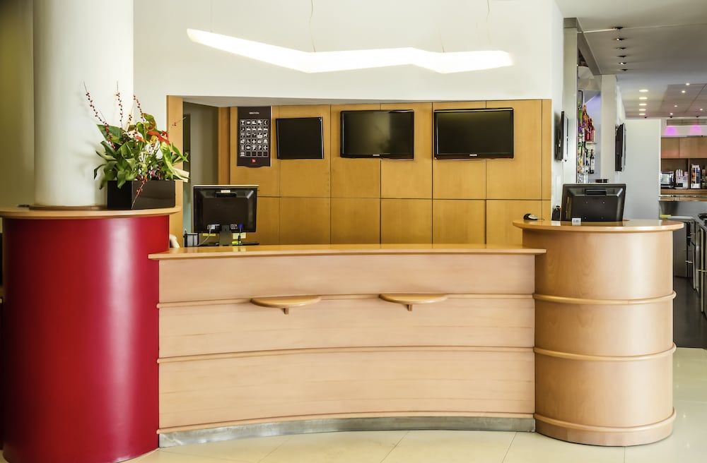 Ibis Évora 2