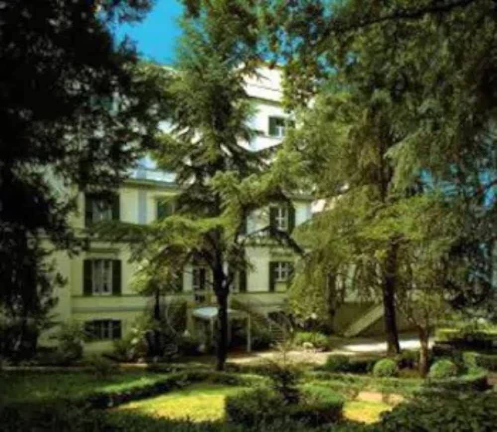 Hotel Villa Aricia 1