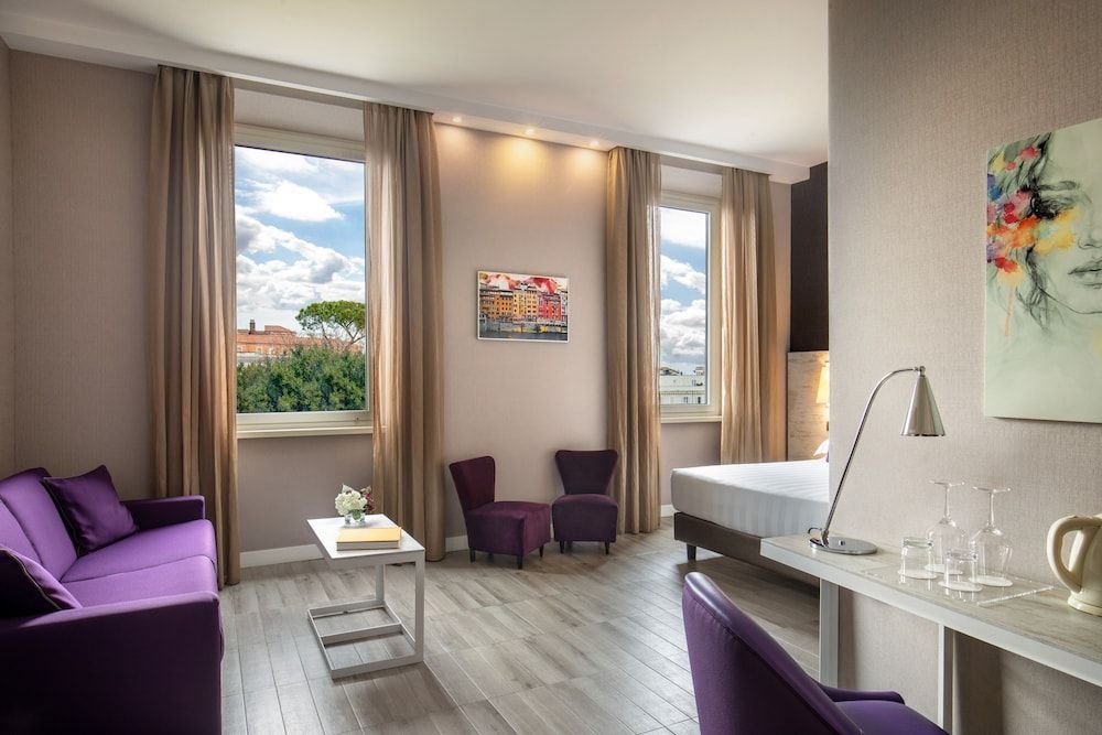 The Guardian Hotel 1