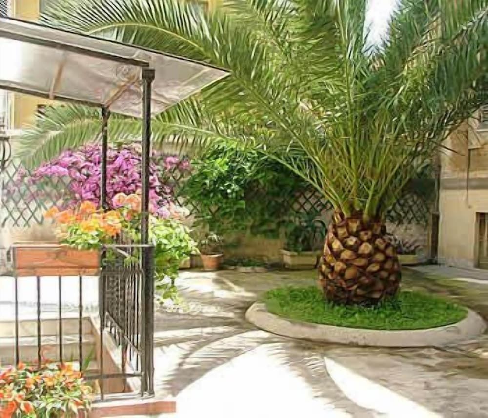 B&B Francesca Via Tommaso Campanella 19 1