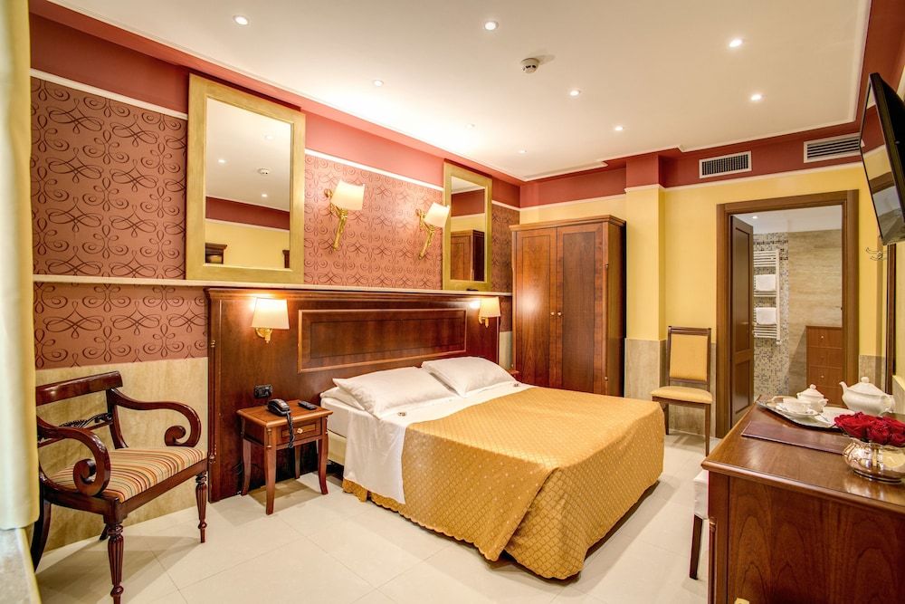 Aurelius Art Gallery Hotel 1