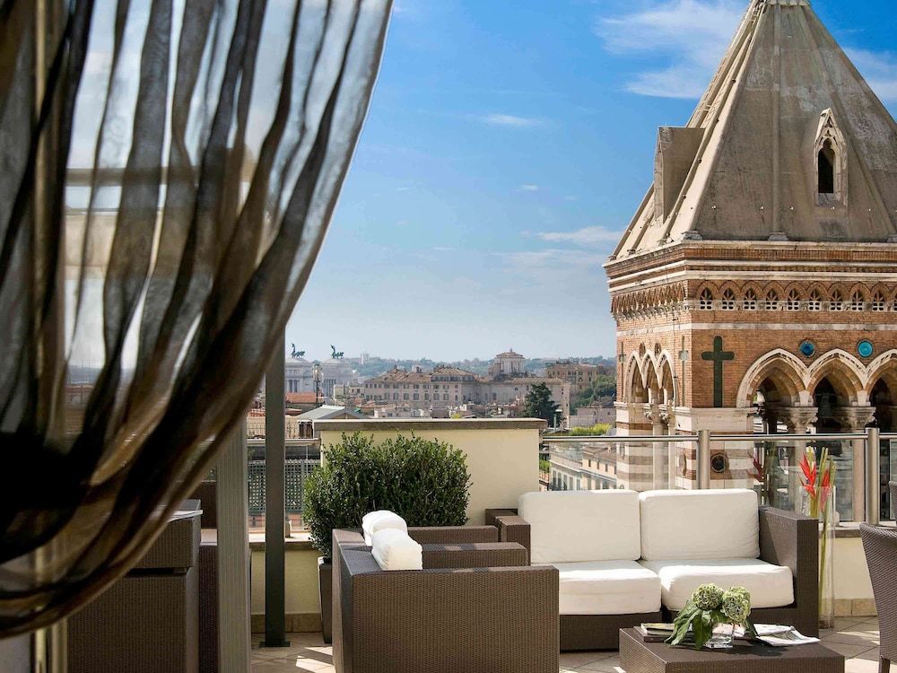 La Griffe Hotel 1