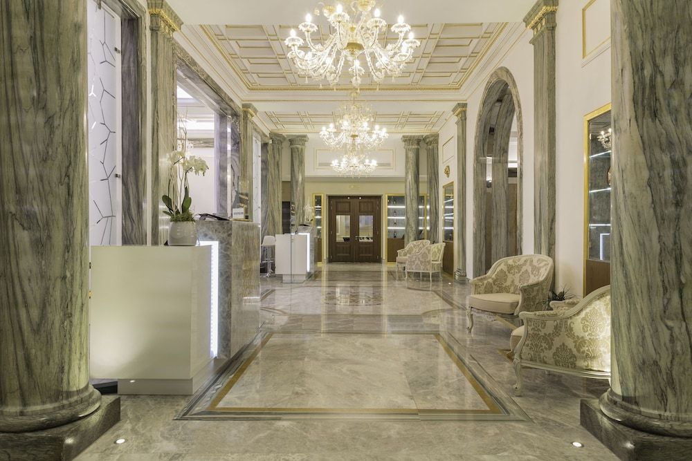 Aleph Rome Hotel Curio Collection by Hilton 1