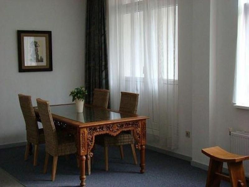 RHO Hotel 1