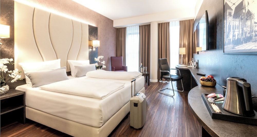 PLAZA Premium Berlin Kurfürstendamm 1