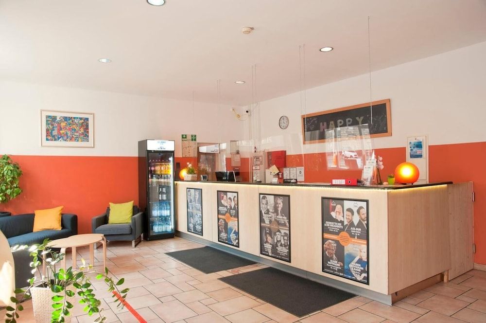 Happy Hotel Berlin 3